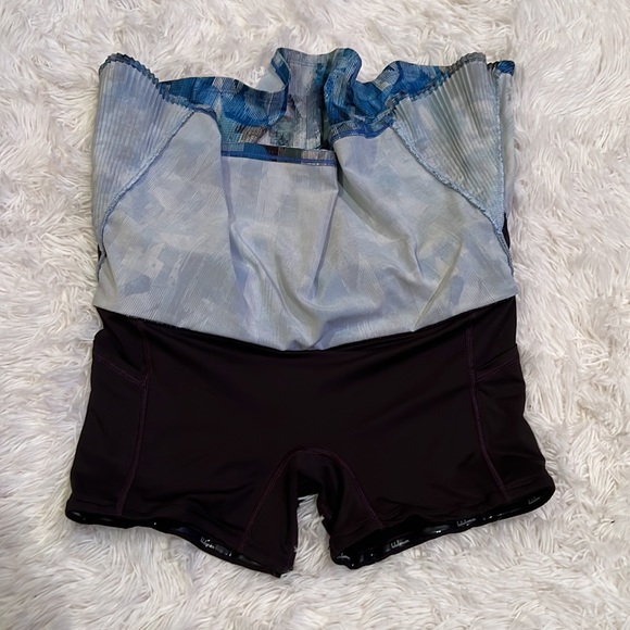 Lululemon Play of the pleats skort size 6 - Picture 8 of 9